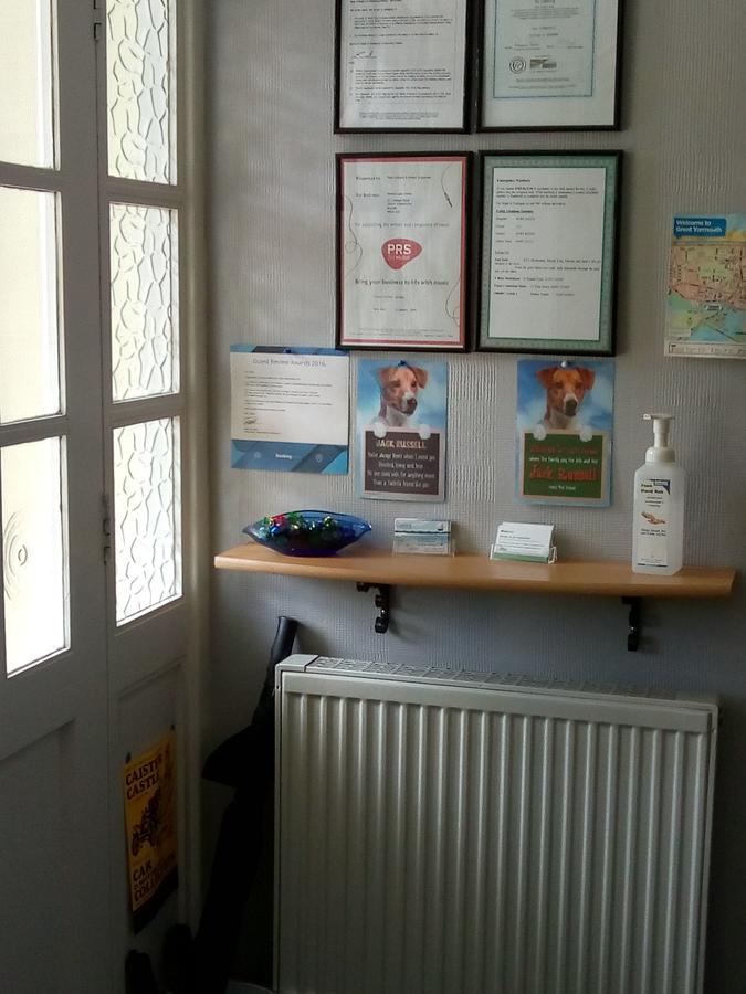 Marina Guest House Great Yarmouth Buitenkant foto